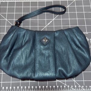 Vera Wang Elegant midnight Teal and Platinum vegan Leather Clutch wristlet